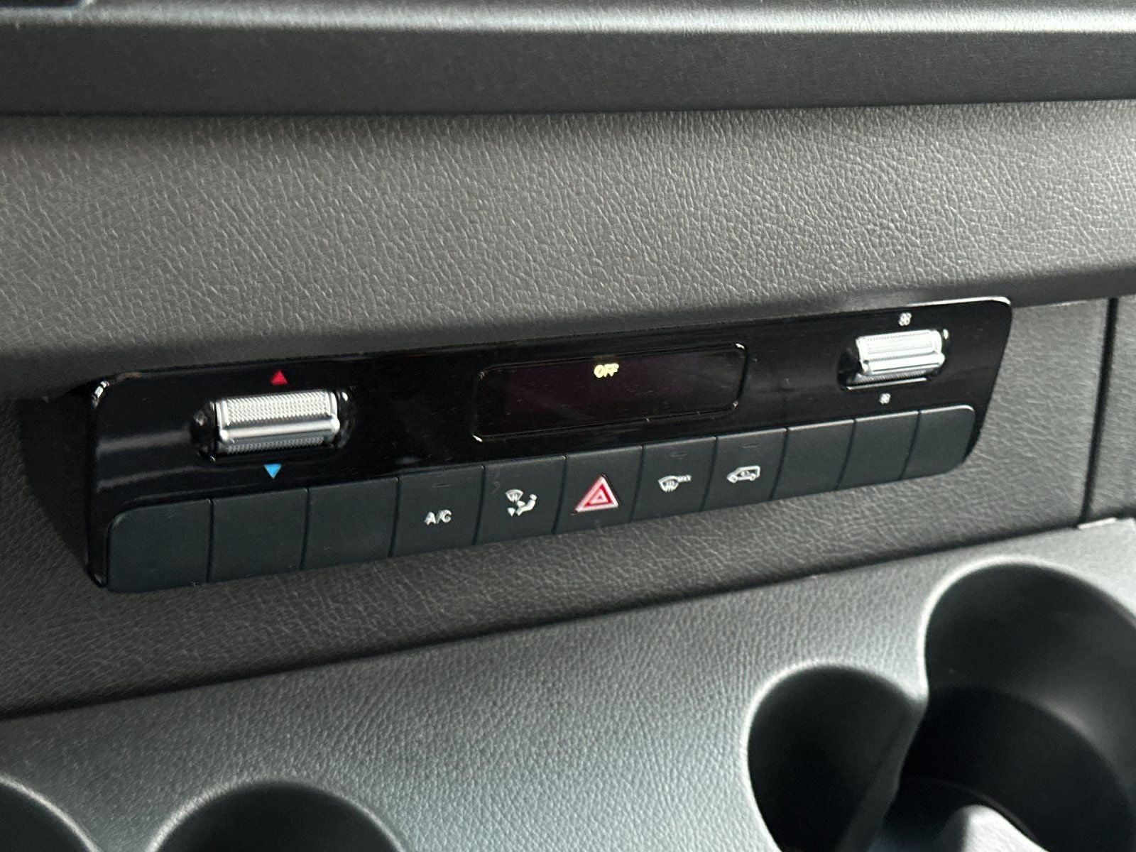 2025 Mercedes-Benz Sprinter 2500 Cargo 144 WB