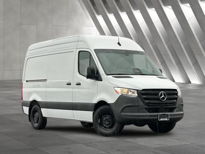 2025 Mercedes-Benz Sprinter 2500 Cargo 144 WB