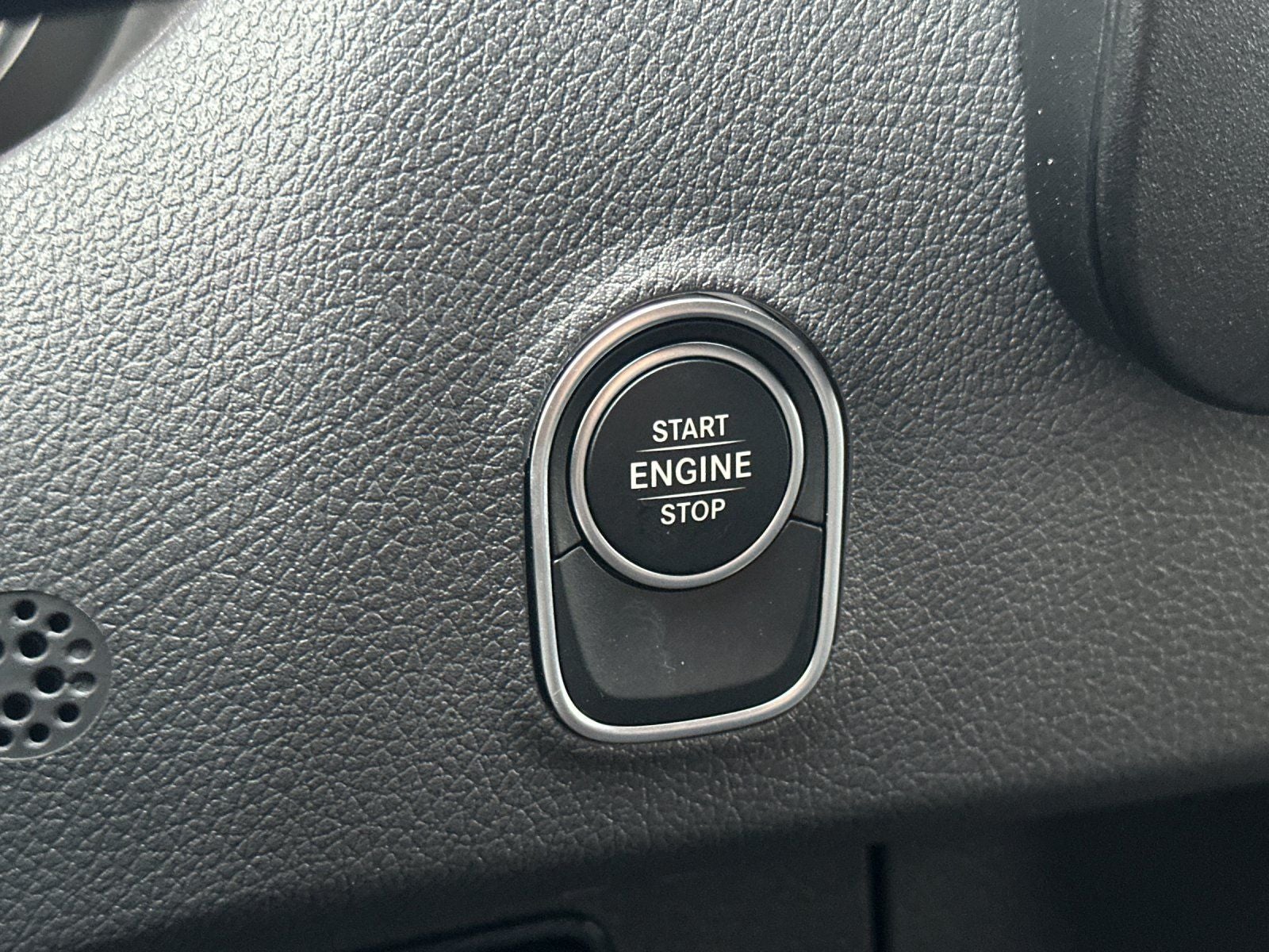 2025 Mercedes-Benz Sprinter 2500 Cargo 144 WB