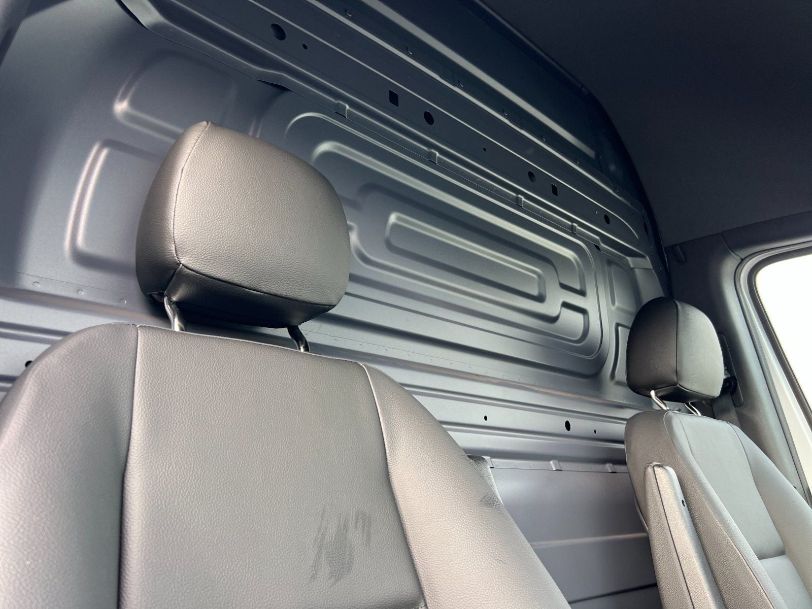 2025 Mercedes-Benz Sprinter 2500 Cargo 144 WB High Roof