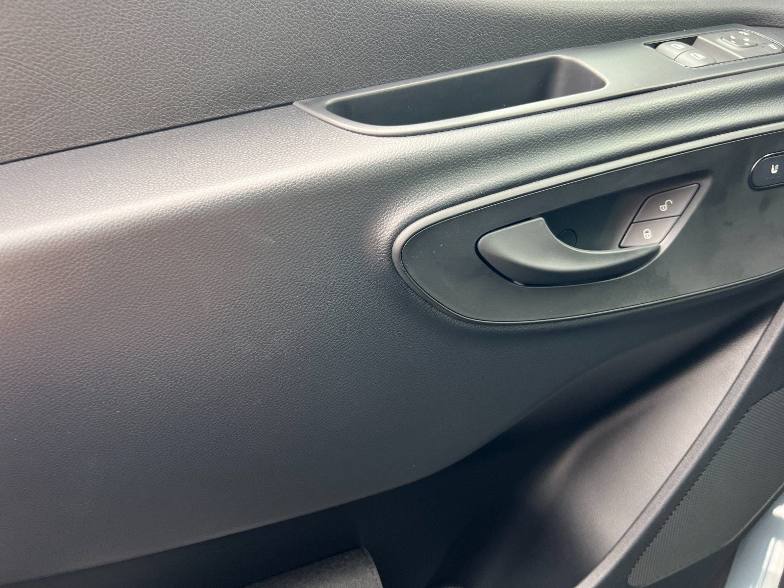 2025 Mercedes-Benz Sprinter 2500 Cargo 144 WB