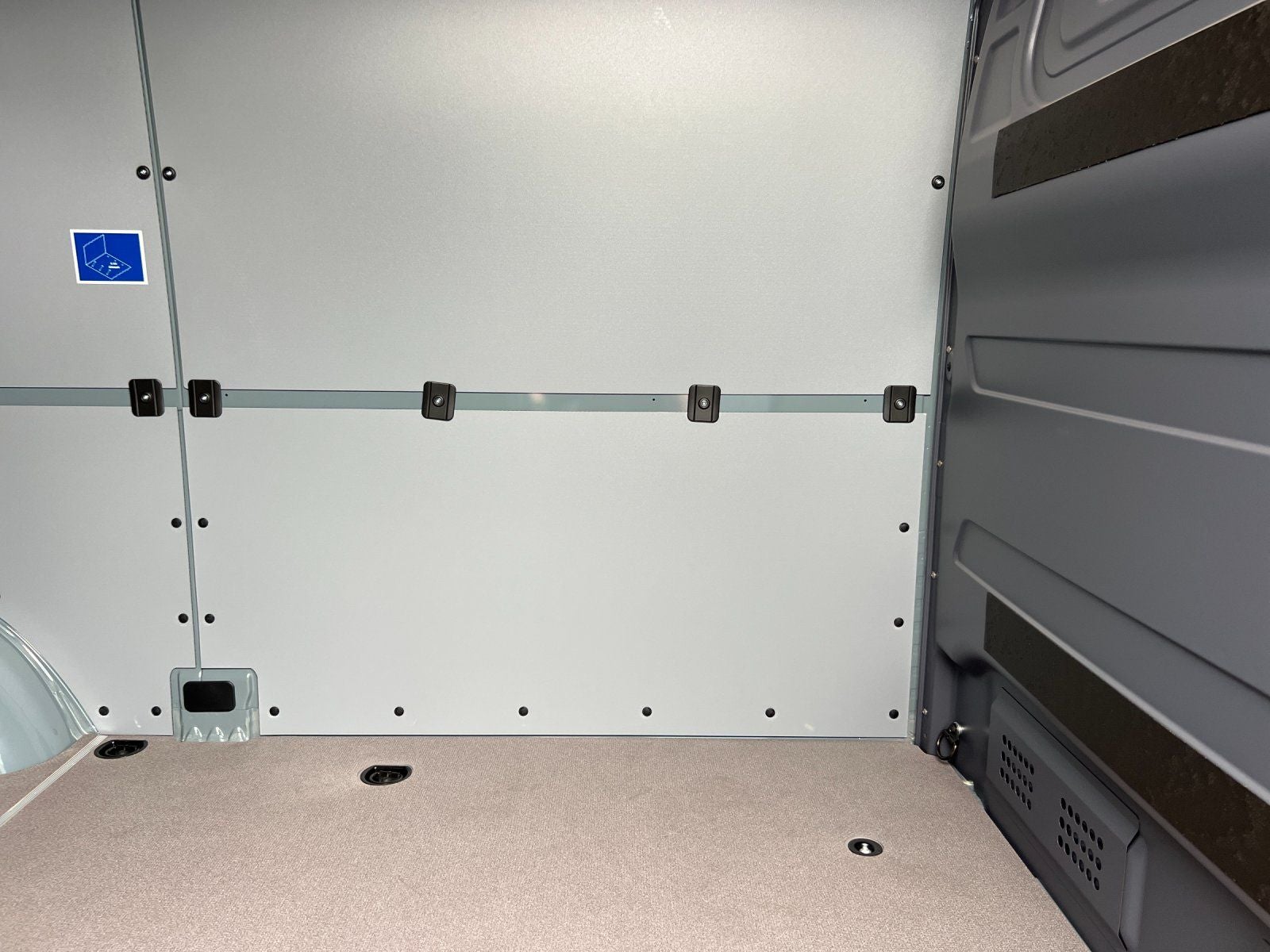 2025 Mercedes-Benz Sprinter 2500 Cargo 144 WB