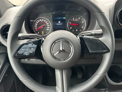 2025 Mercedes-Benz Sprinter 2500 Cargo 144 WB