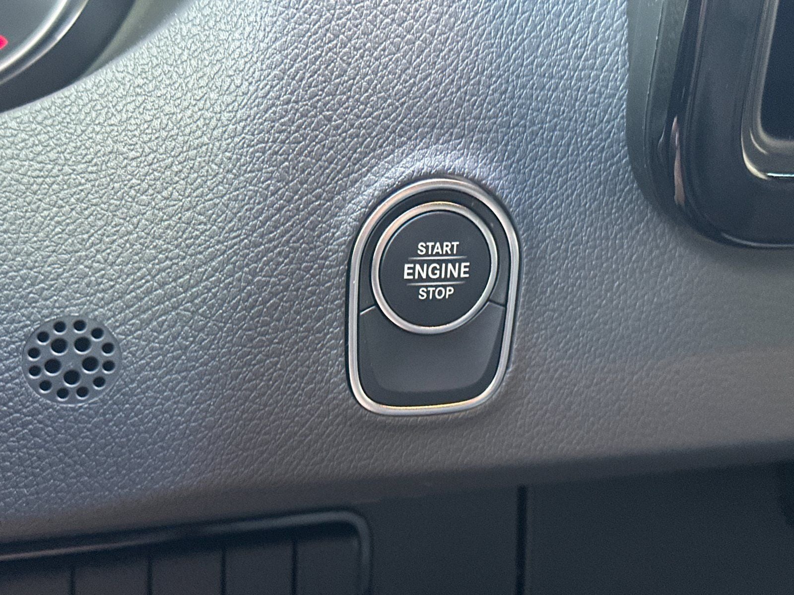 2026 Mercedes-Benz Sprinter 2500 Base