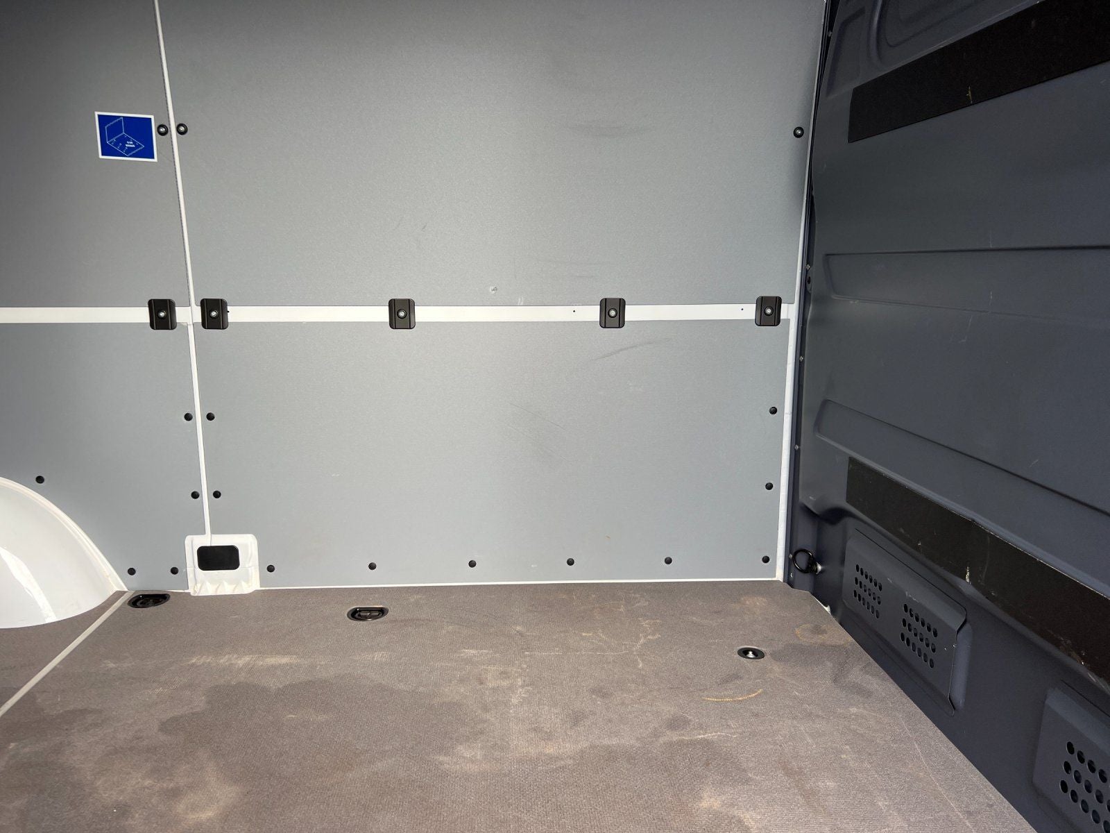 2025 Mercedes-Benz Sprinter 2500 Cargo 144 WB High Roof