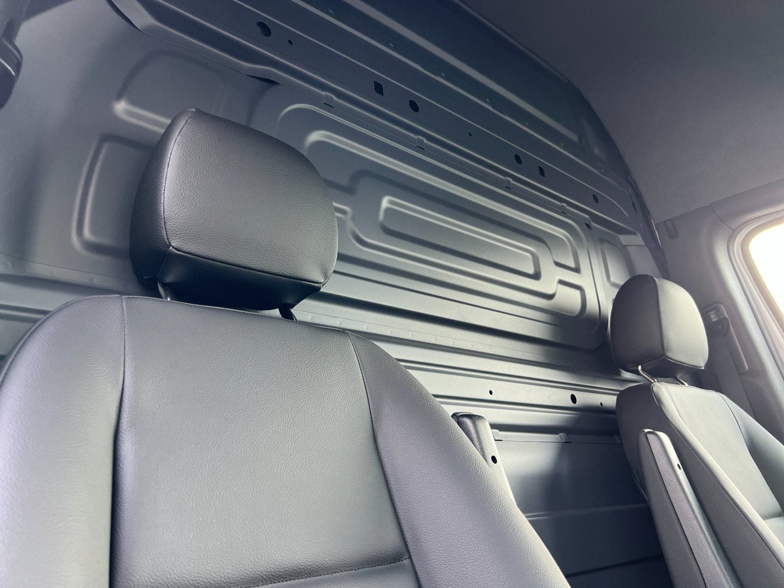 2025 Mercedes-Benz Sprinter 2500 Cargo 144 WB High Roof