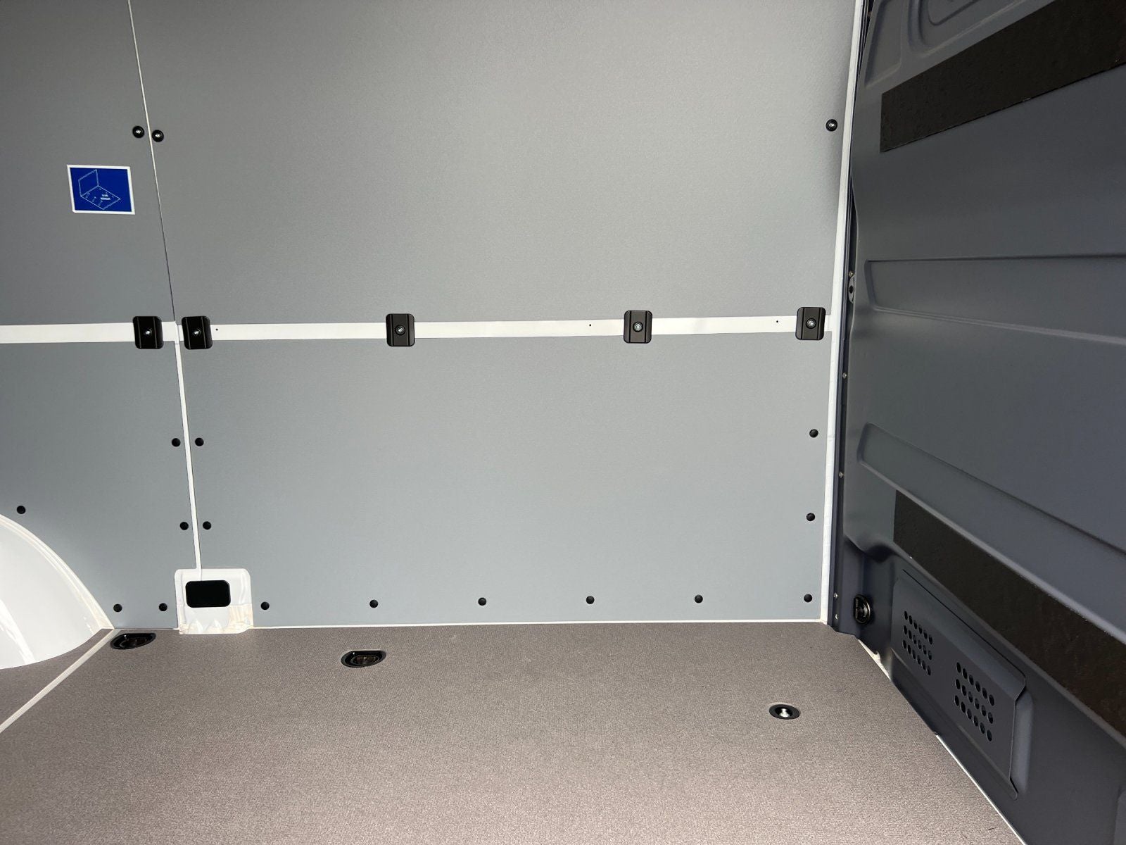 2025 Mercedes-Benz Sprinter 2500 Cargo 144 WB