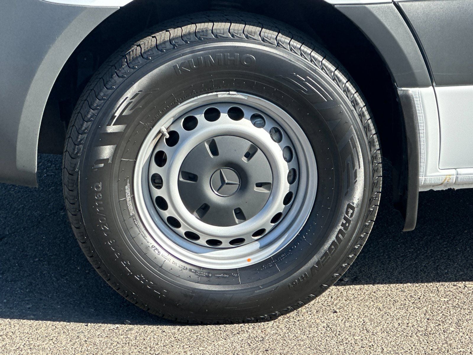 2025 Mercedes-Benz Sprinter 2500 Cargo 144 WB