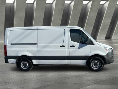 2025 Mercedes-Benz Sprinter 2500 Cargo 144 WB