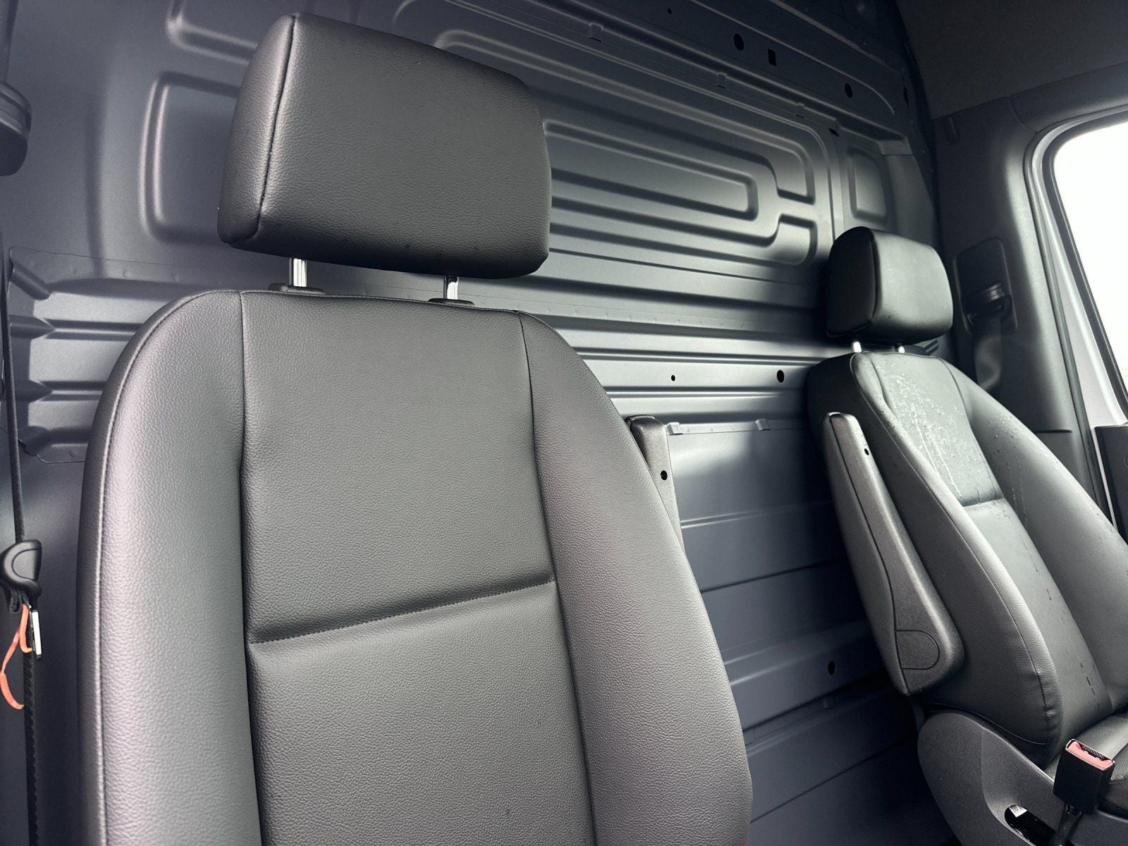 2025 Mercedes-Benz Sprinter 2500 Cargo 144 WB