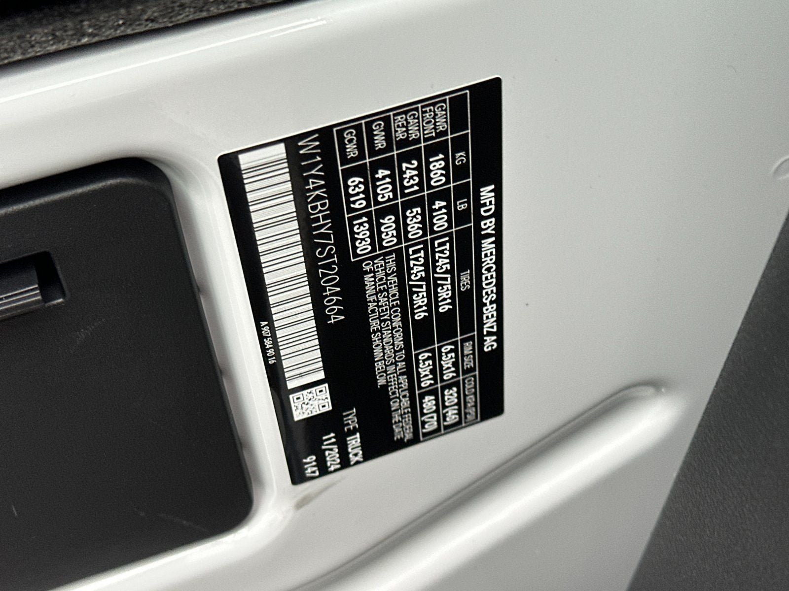 2025 Mercedes-Benz Sprinter 2500 Cargo 144 WB