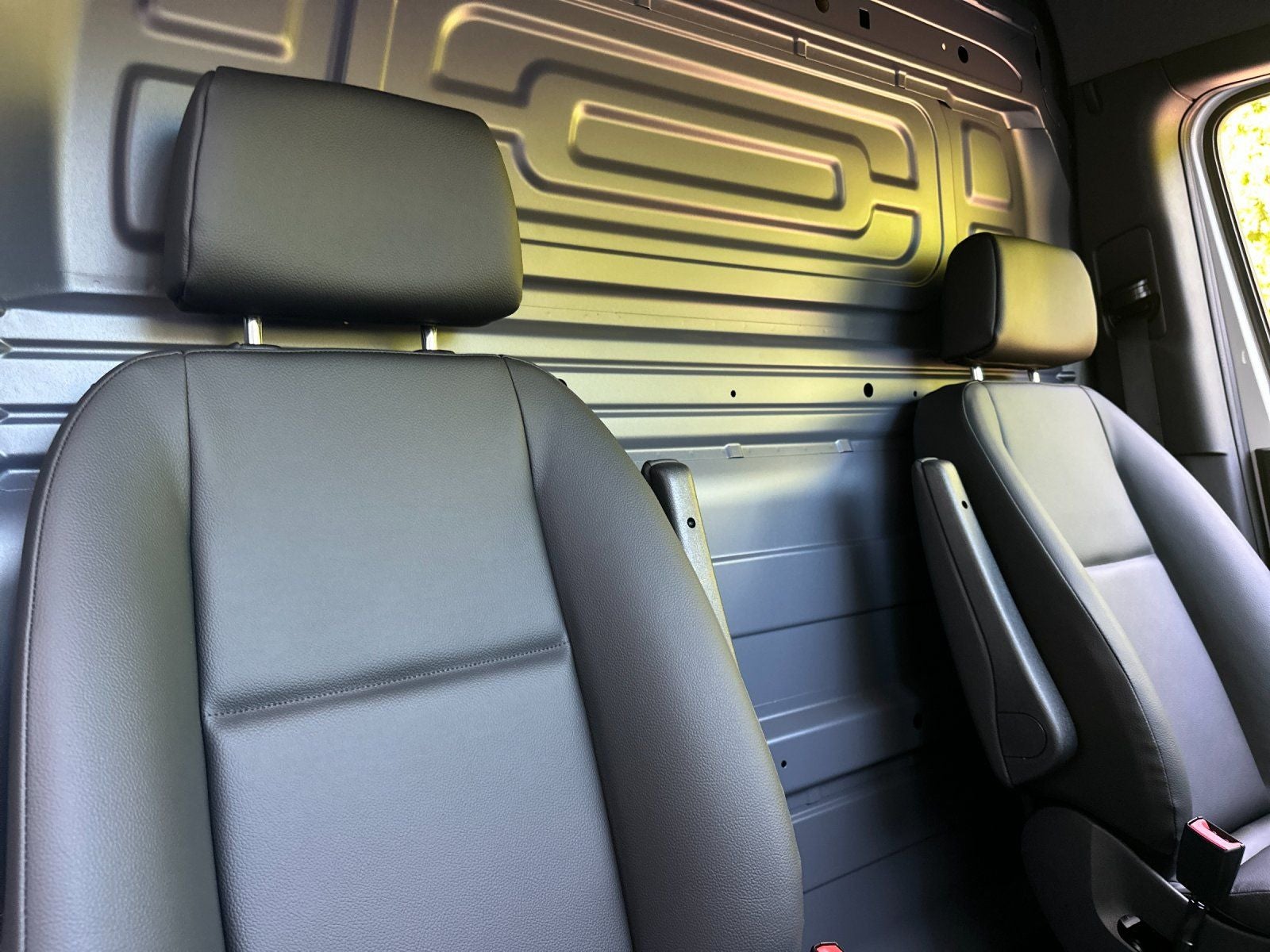 2025 Mercedes-Benz Sprinter 2500 Cargo 144 WB