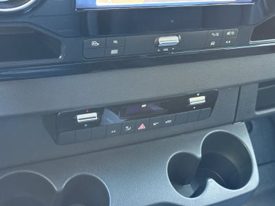 2025 Mercedes-Benz Sprinter 2500 Cargo 144 WB