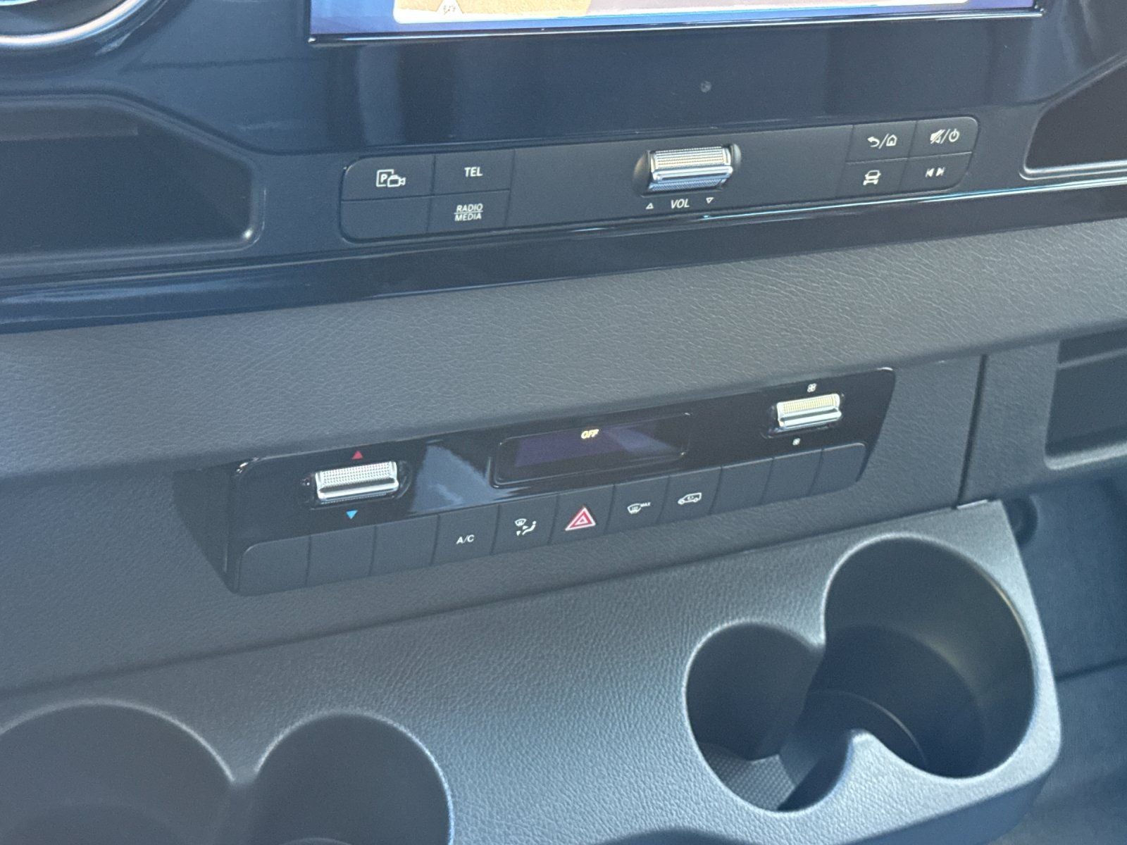 2025 Mercedes-Benz Sprinter 2500 Cargo 144 WB