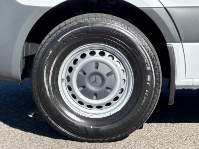 2025 Mercedes-Benz Sprinter 2500 Cargo 144 WB