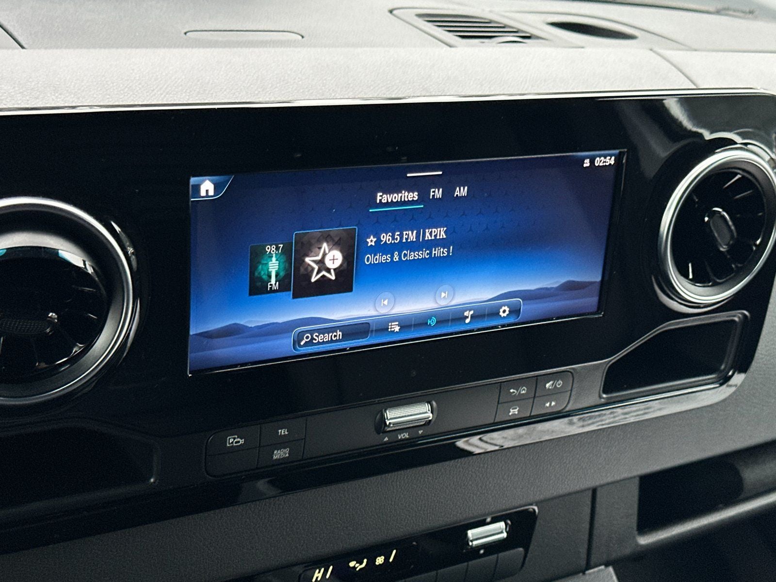 2025 Mercedes-Benz Sprinter 2500 Cargo 170 WB High Roof