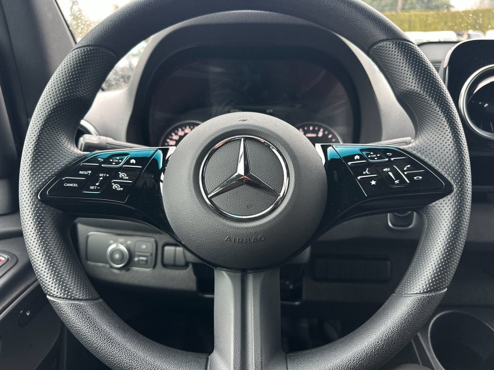 2025 Mercedes-Benz Sprinter 2500 Cargo 170 WB High Roof