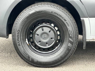 2025 Mercedes-Benz Sprinter 2500 Cargo 144 WB