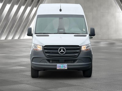 2025 Mercedes-Benz Sprinter 2500 Cargo 144 WB