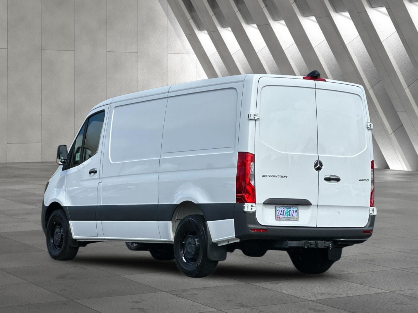 2025 Mercedes-Benz Sprinter 2500 Cargo 144 WB