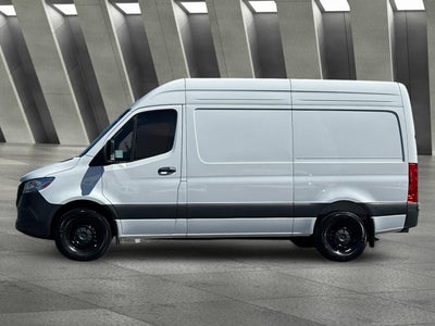 2025 Mercedes-Benz Sprinter 2500 Cargo 144 WB