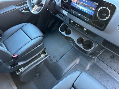 2026 Mercedes-Benz Sprinter 2500 Cargo 144 WB 4MATIC®