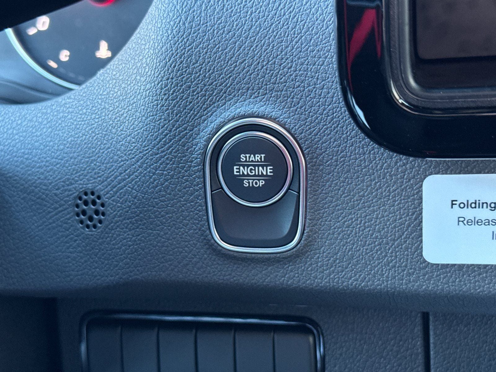 2026 Mercedes-Benz Sprinter 2500 Cargo 144 WB 4MATIC®