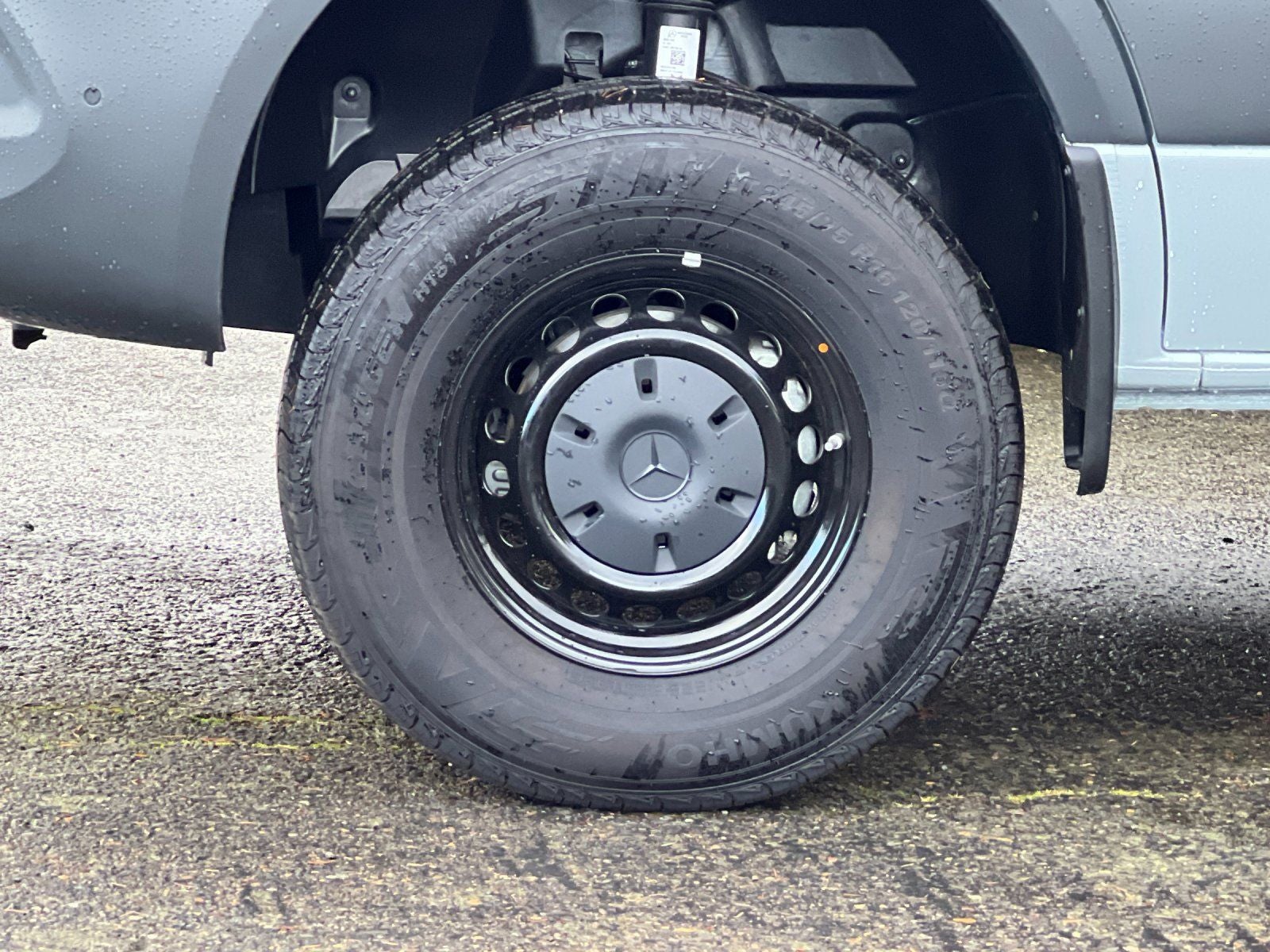 2025 Mercedes-Benz Sprinter 2500 Cargo 144 WB 4MATIC®