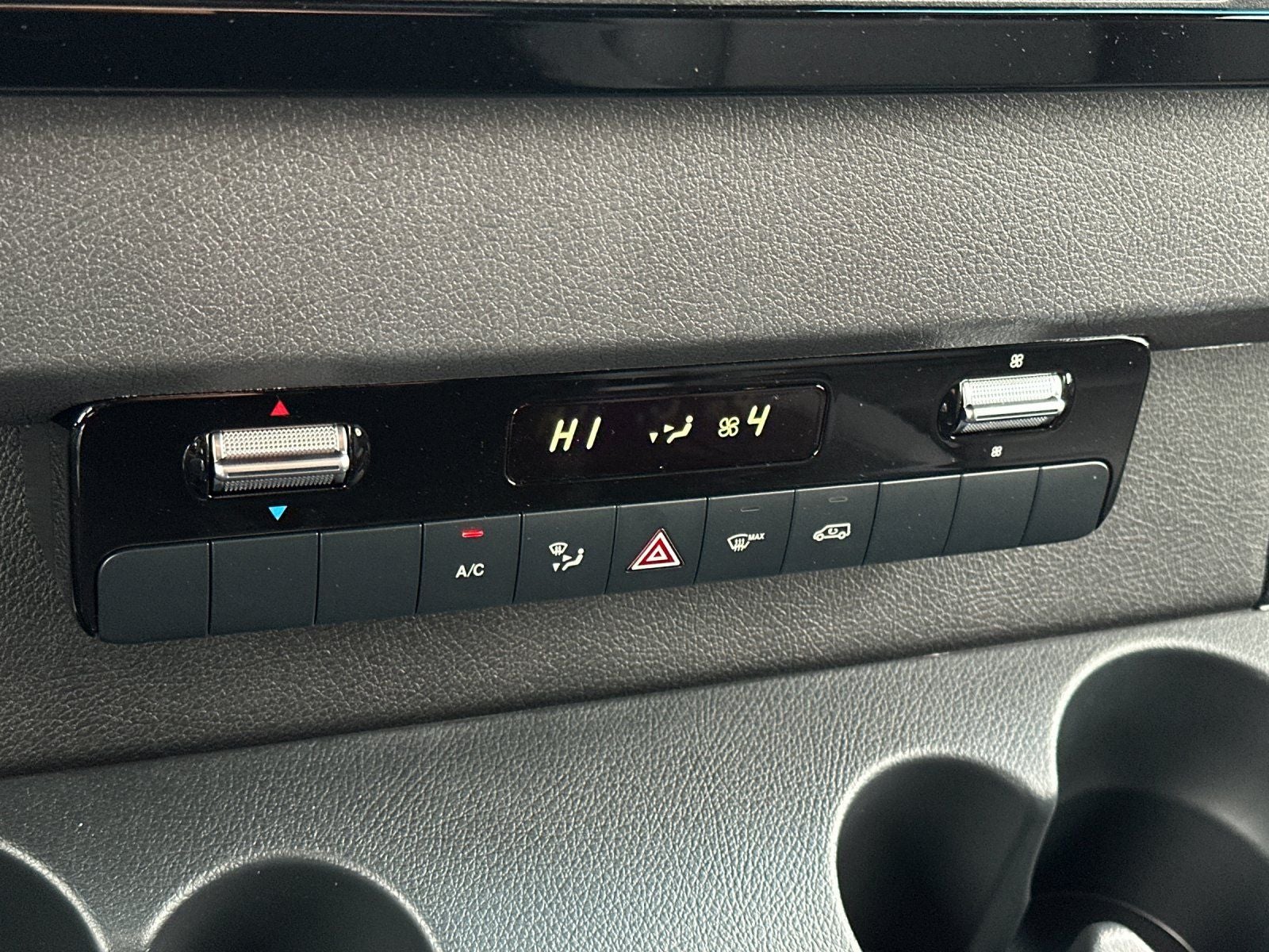 2026 Mercedes-Benz Sprinter 2500 Cargo 144 WB 4MATIC®