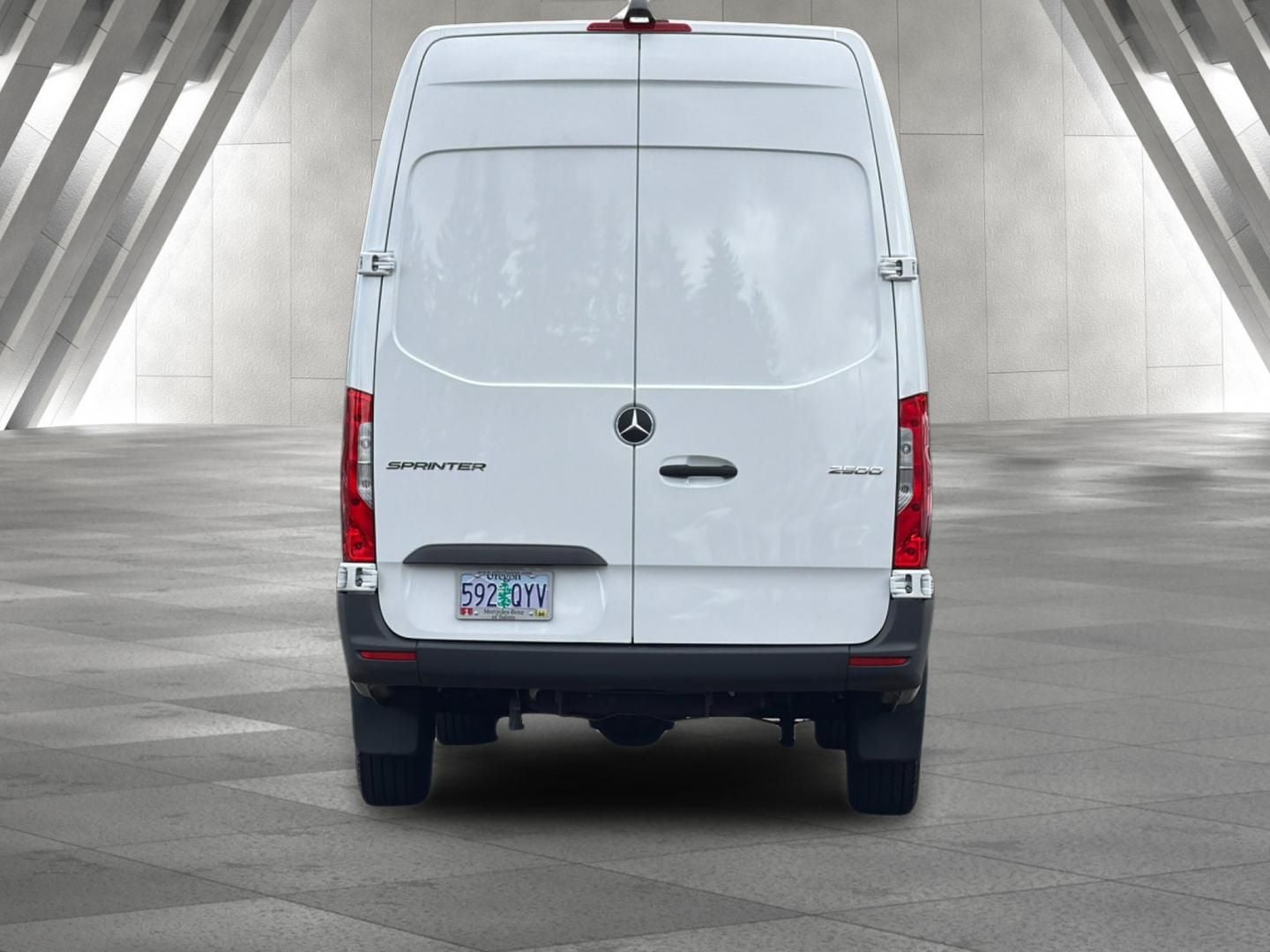 2025 Mercedes-Benz Sprinter 2500 Cargo 170 WB High Roof