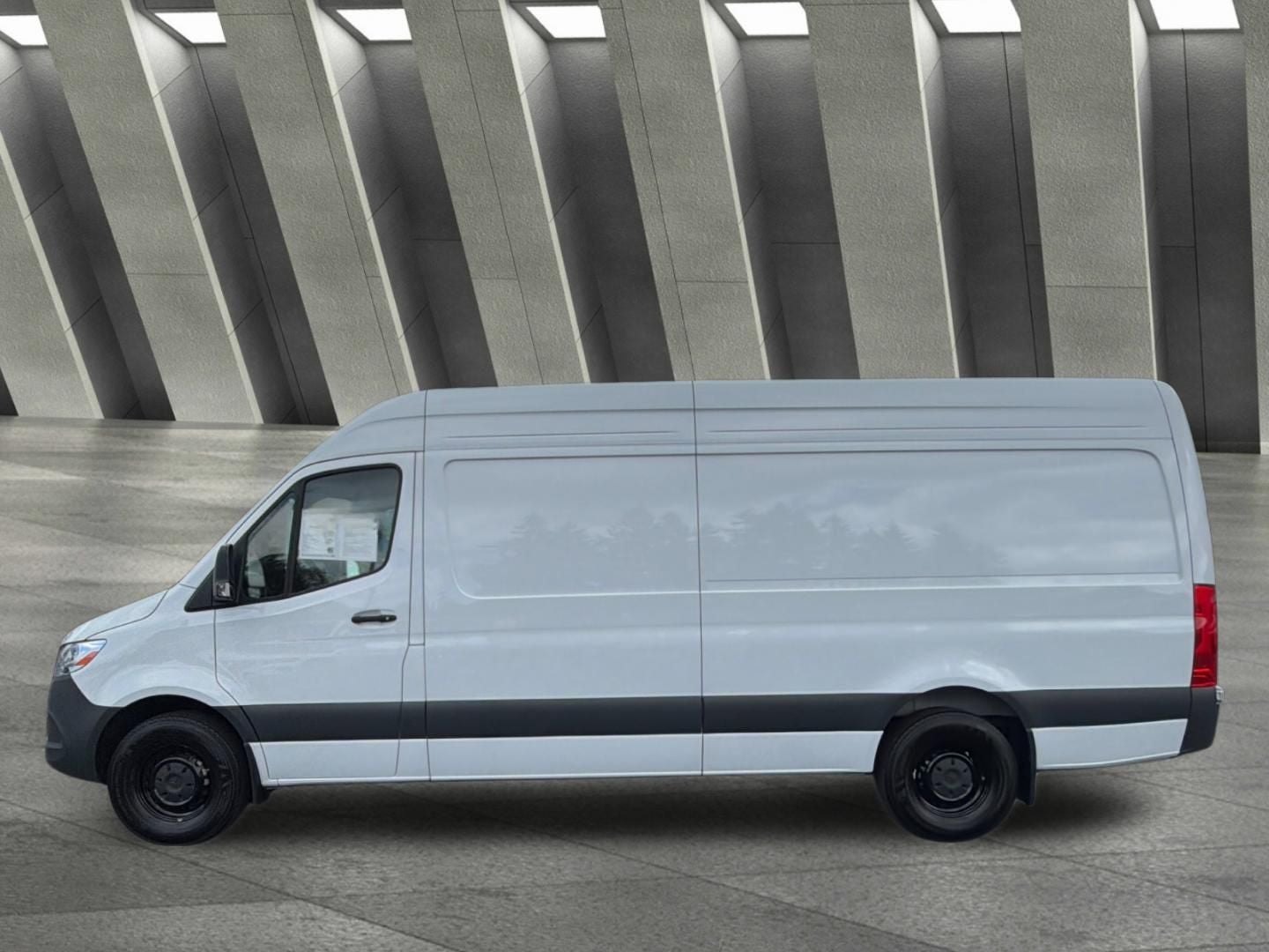 2025 Mercedes-Benz Sprinter 2500 Cargo 170 WB High Roof