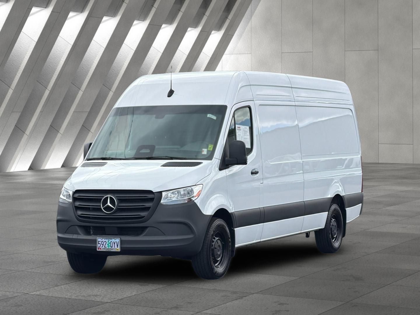 2025 Mercedes-Benz Sprinter 2500 Cargo 170 WB High Roof