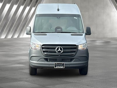 2025 Mercedes-Benz Sprinter 2500 Passenger 144 WB