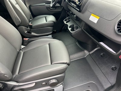 2025 Mercedes-Benz Sprinter 2500 Passenger 144 WB