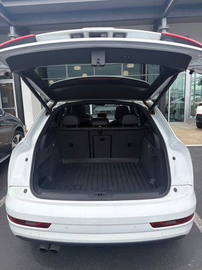 2018 Audi Q3 2.0T Premium quattro
