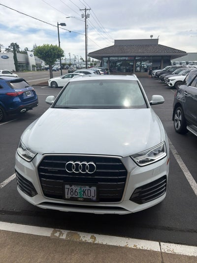 2018 Audi Q3 2.0T Premium quattro
