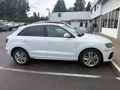 2018 Audi Q3 2.0T Premium quattro