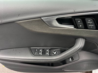 2023 Audi A4 45 S line Premium Plus quattro