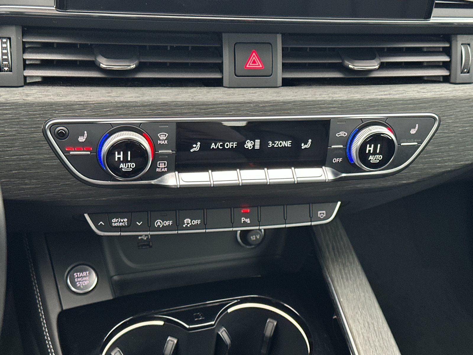 2023 Audi A4 45 S line Premium Plus quattro