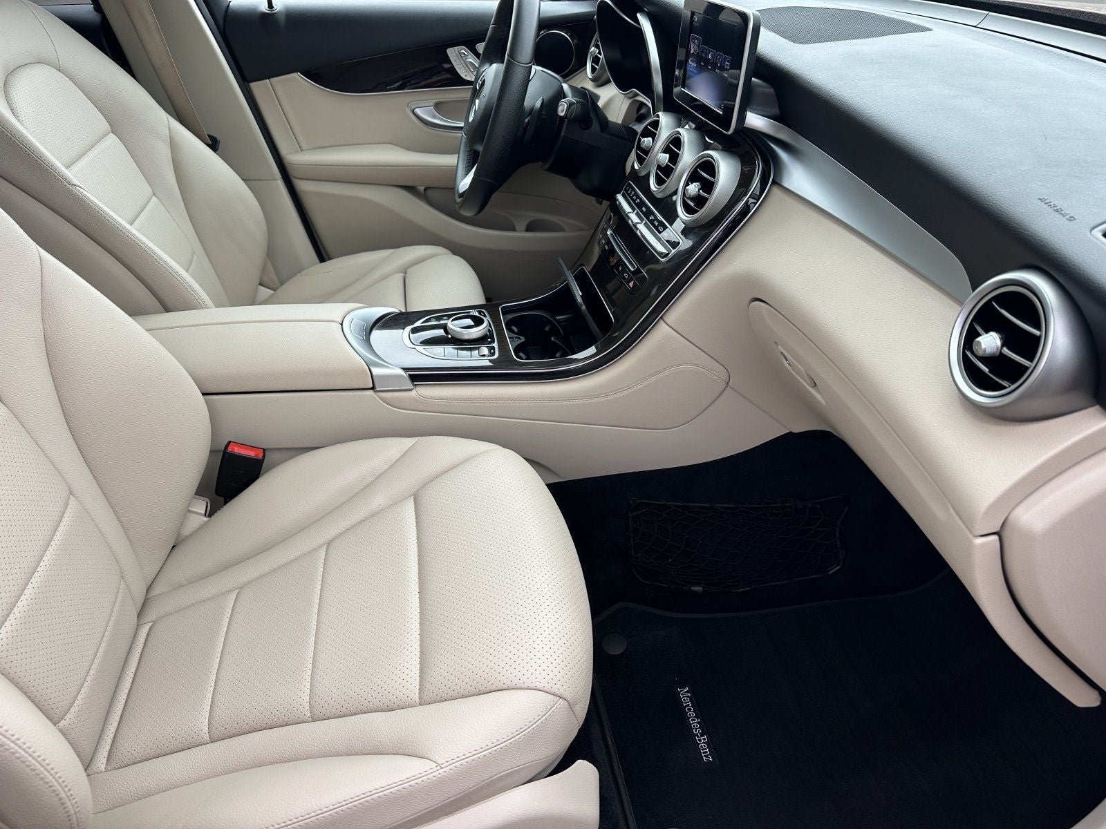 2017 Mercedes-Benz GLC GLC 300 4MATIC®