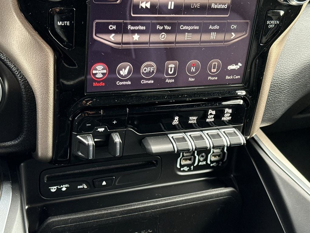 2019 RAM 1500 Laramie