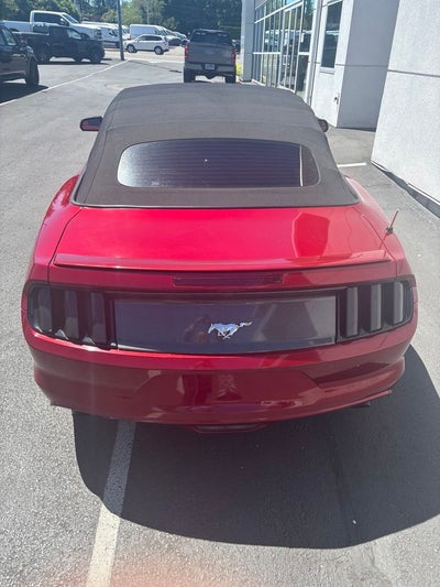 2016 Ford Mustang V6