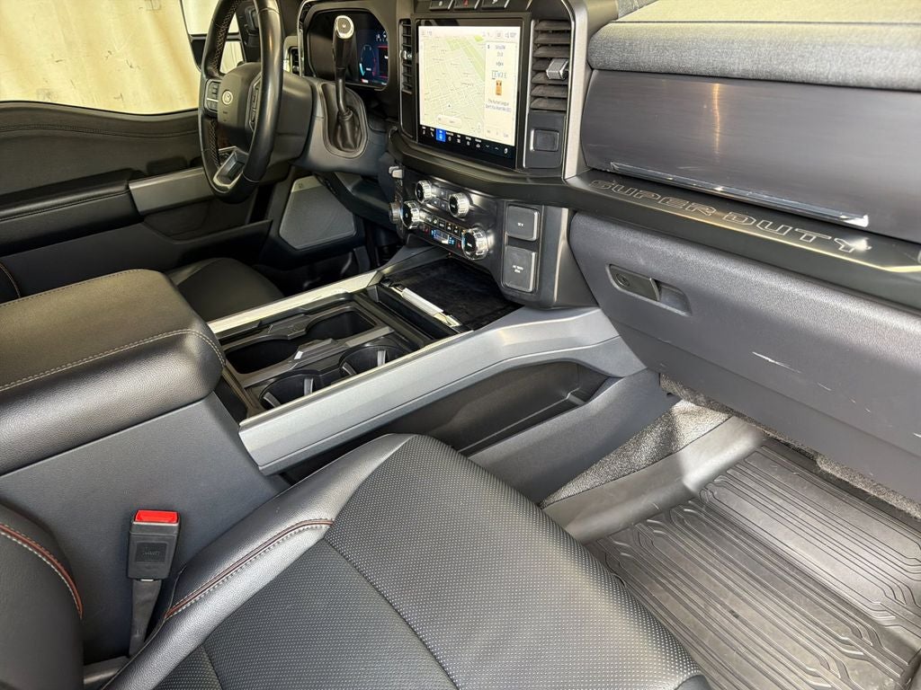 2024 Ford F-550SD Lariat DRW