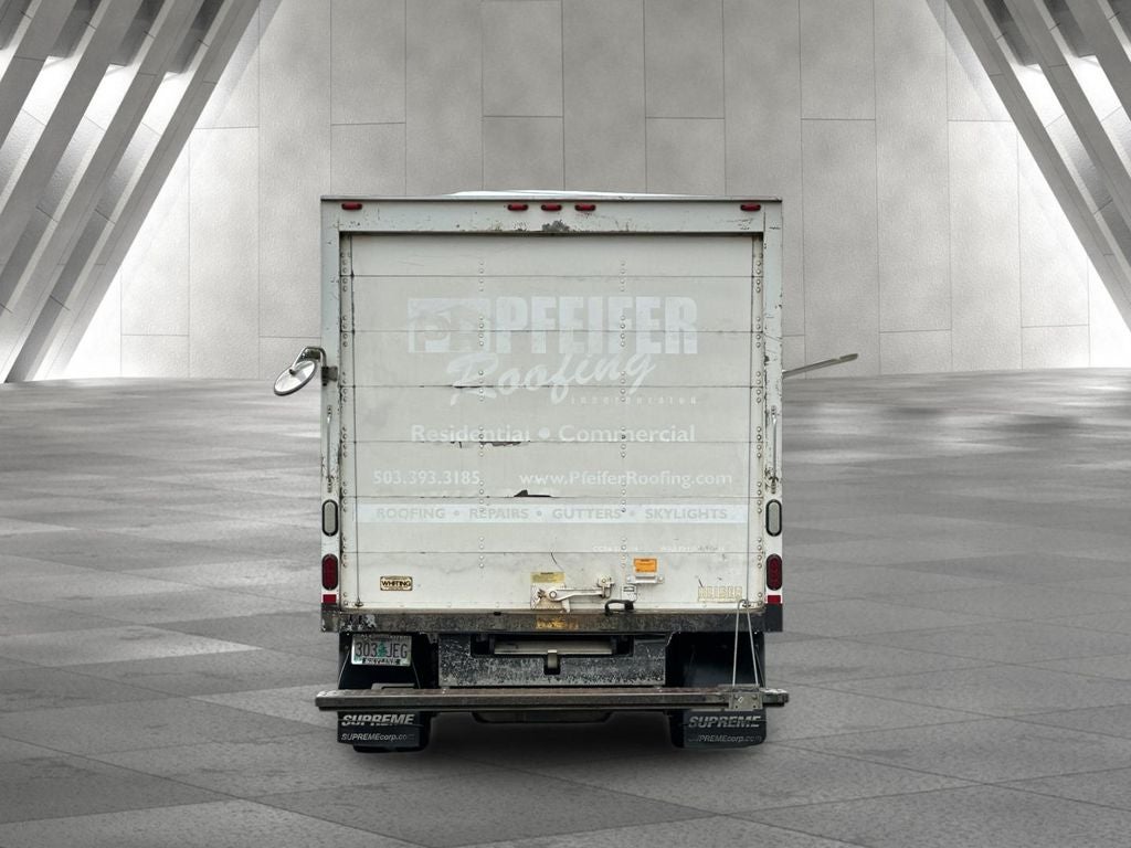 2015 Ford E-450SD Base