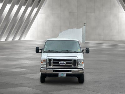 2015 Ford E-450SD Base