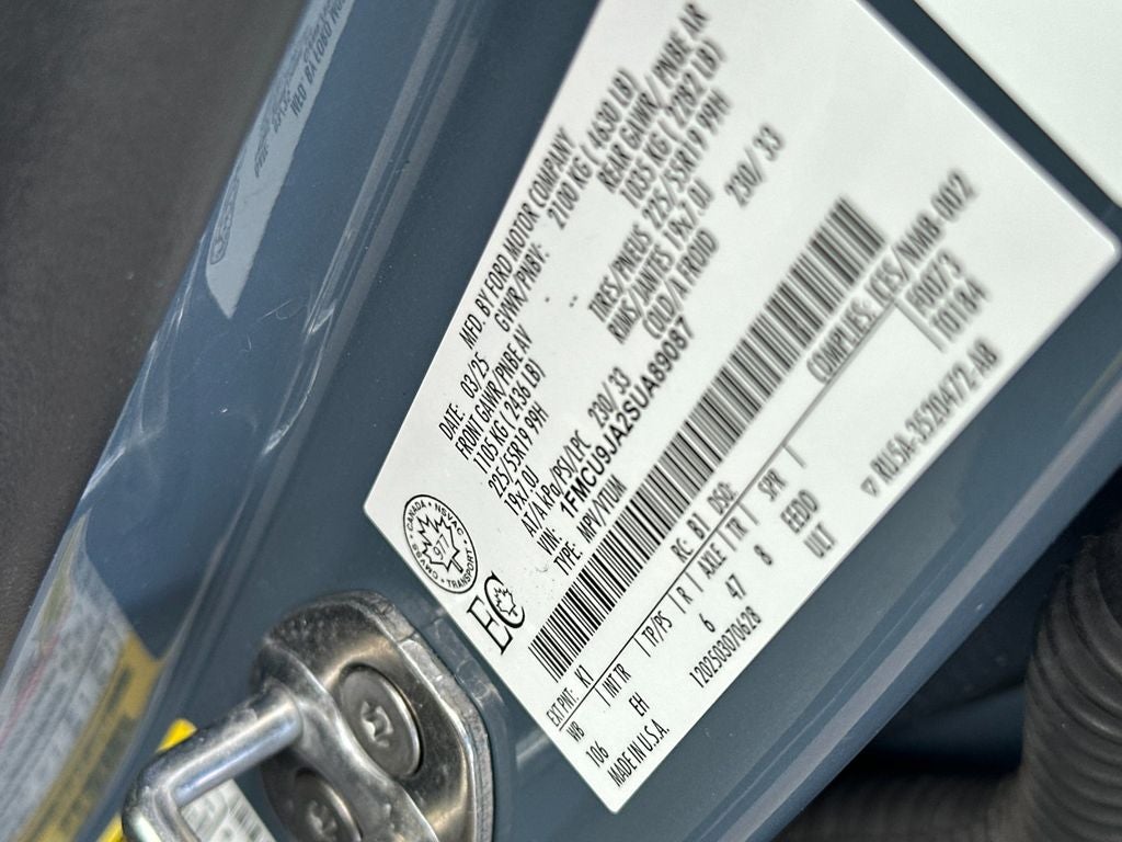2025 Ford Escape Platinum