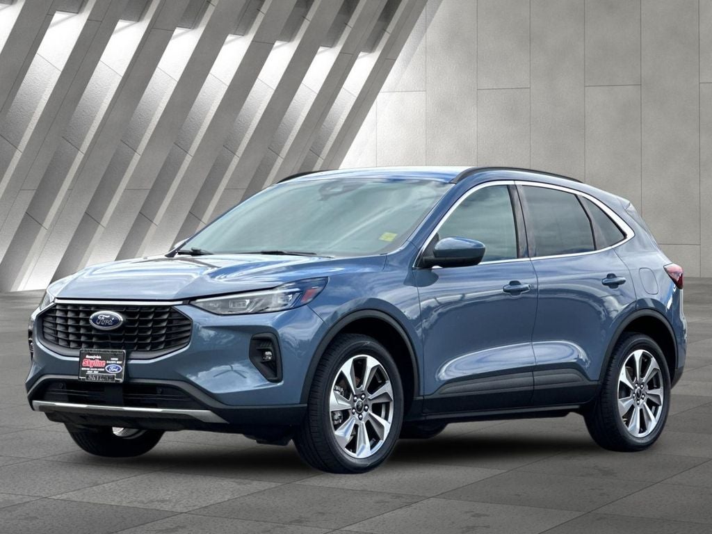 2025 Ford Escape Platinum