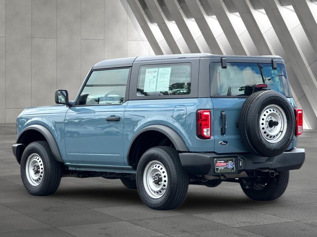 2023 Ford Bronco Base