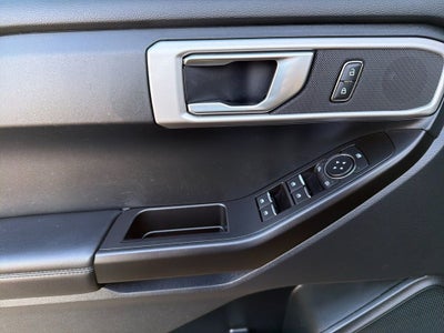 2021 Ford Explorer Base