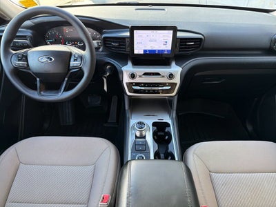 2021 Ford Explorer Base